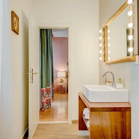 Deluxe Tramonto 4* Сплит