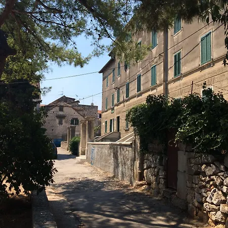 Deluxe Tramonto 4* 斯普利特