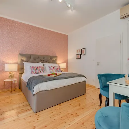Gostinjska kuća Deluxe Tramonto 4*