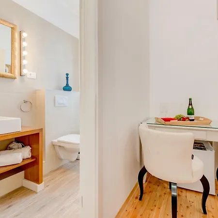 Deluxe Tramonto Guest house 4*